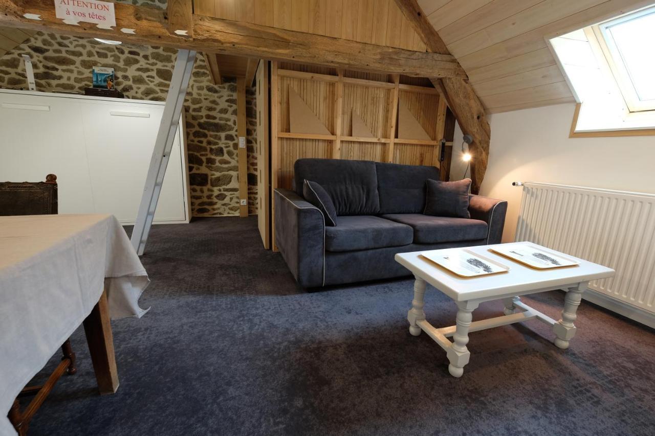 Le Logis De Mordreuc Apartment Pleudihen-sur-Rance ภายนอก รูปภาพ
